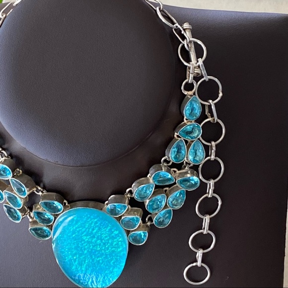 Turquois Statement Necklace - Picture 8 of 14